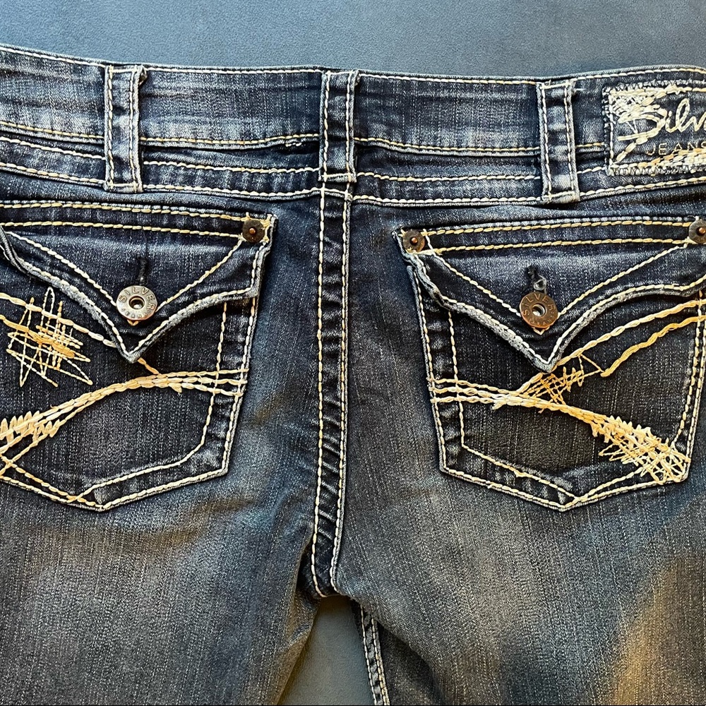 Silver Jeans Tuesday Bootcut Jean size 30 (equivalent to size 8-10)